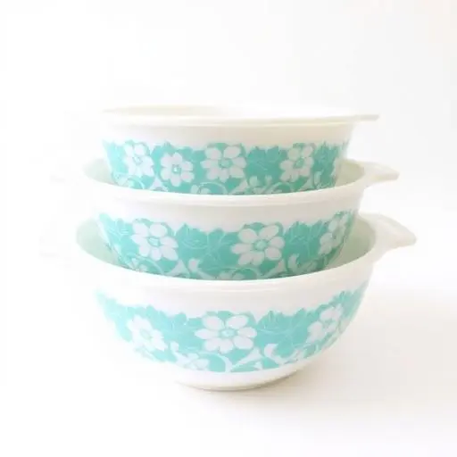 Vintage Pyrex Set
